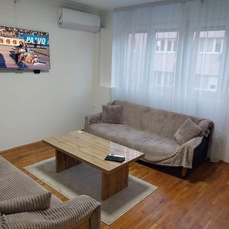 Apartment Balkanika Budget - Free Parking Белград Экстерьер фото